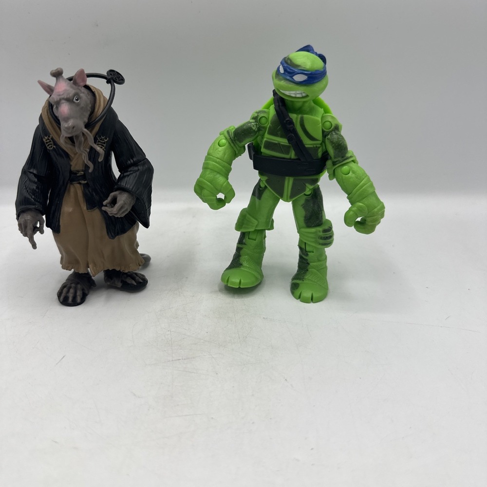 Teenage Mutant Ninja Turtles Shadow Leonardo TMNT 2012 & Splinter 2014